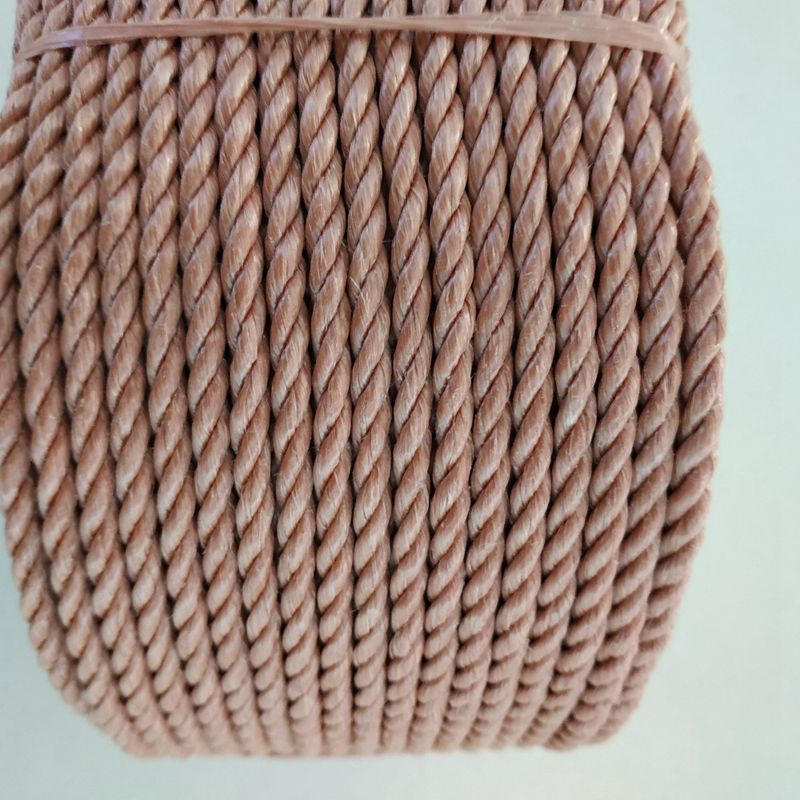 Polypropylene splitfilm twisted rope